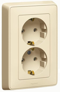 773727 Розетка двойная с заземлением Legrand Cariva Слоновая кость