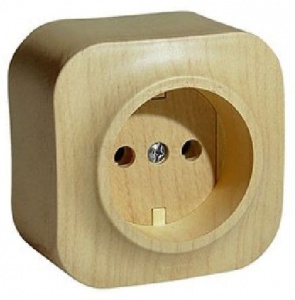 782270 Розетка 1-я без заземления Дерево Legrand Quteo