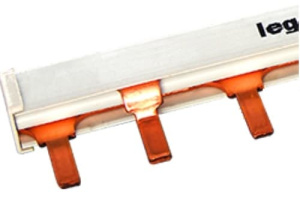 Распределительная гребенка (шина) Legrand 2п 12 модулей 404938