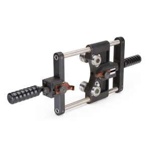 62481 Инструмент для снятия изоляции и полупроводящего экрана на кабелях с изоляцией из сшитого полиэтилена КСП-150 КВТ