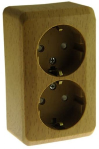 PA16-008T Розетка Бук Schneider Electric Этюд 2-я со шторками и с заземлением