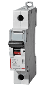 Автоматический выключатель однополюсный Legrand DX3-E 1п C32 6000/6kА 407266