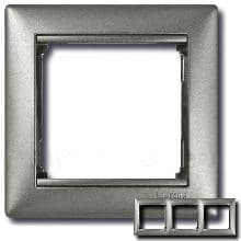 770153 Рамка Legrand Valena 3 поста Алюминий